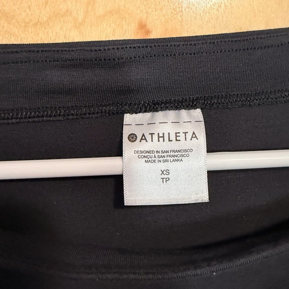 Athleta Cooldown Top XS - NWOT - Picture 2 of 7